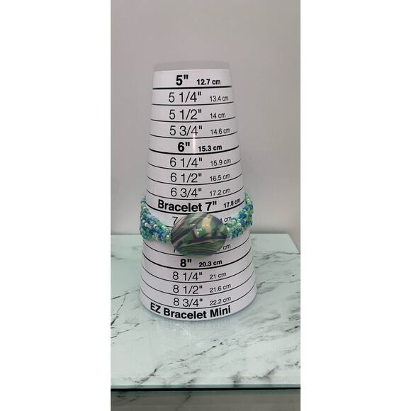 Teal Blue & Green Seed Bead Stretch Bracelet W An Acrylic Marbled Accent Bead - Picture 3 of 3